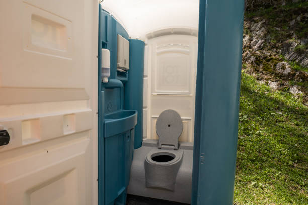 Best Porta potty rental near me  in Sandston, VA